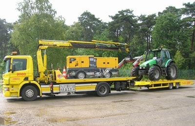 Transport van een tractor of landbouwmachine